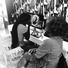 Load image into Gallery viewer, Contact Lens Assessment - Eye Q Stylist Opticians